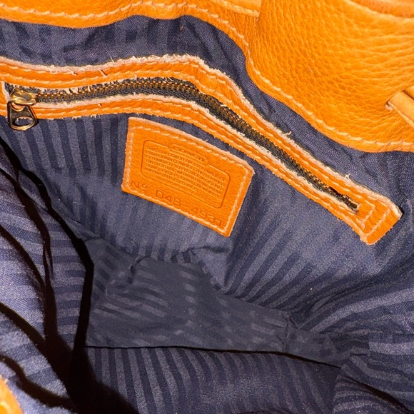 Coach Sonoma Leather Drawstring Bucket Bag - Picture 8 of 8